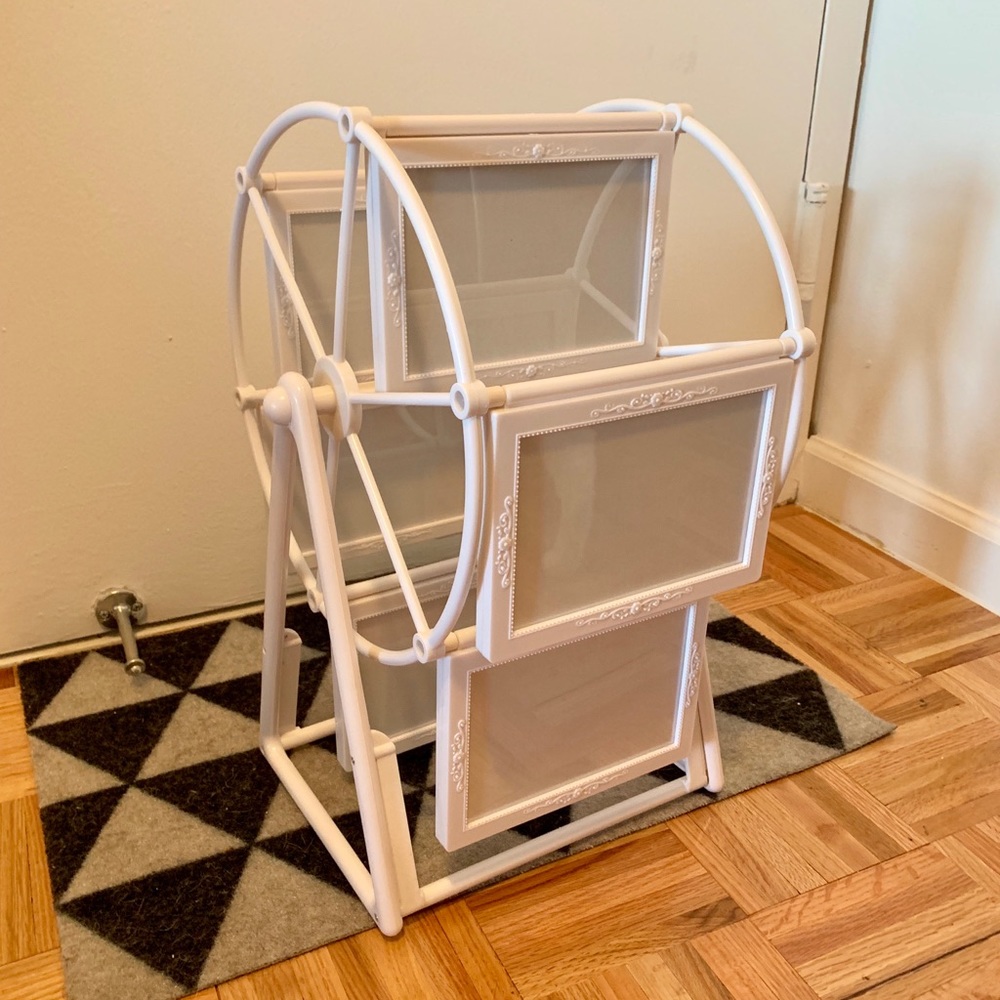 Ferris Wheel Photo frame display 12 standard photo